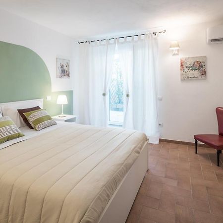 La Crociata Bed and Breakfast Sarzana Exteriör bild